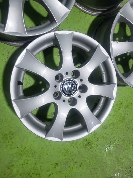16 5x120 Vw Transporter T5 лети джанти 5х120 т5