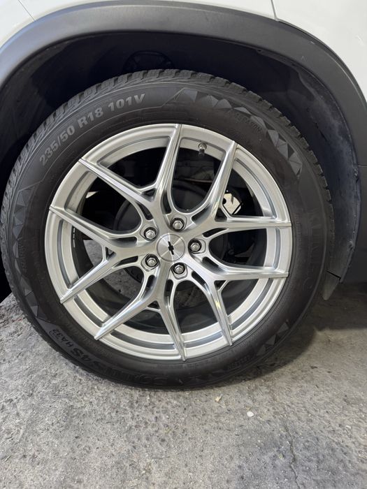 Продается резига KUMHO