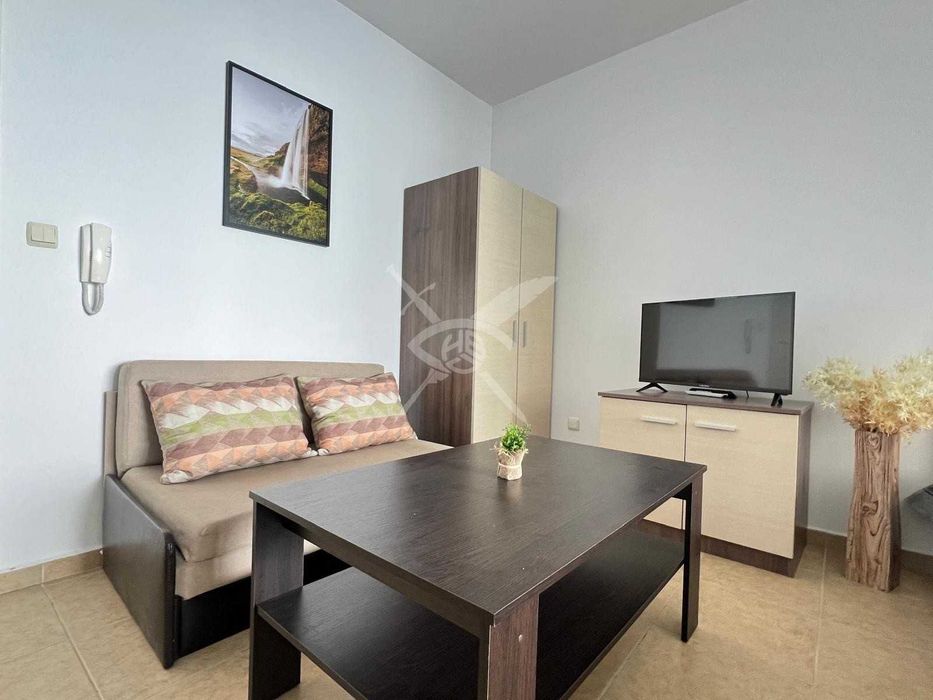 Студио - в Равда