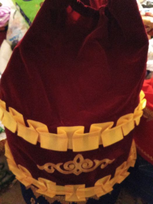 Тойбастар 2500 тг