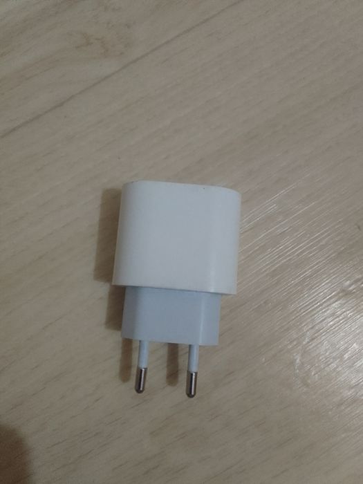 Продам Адаптер для Айфона