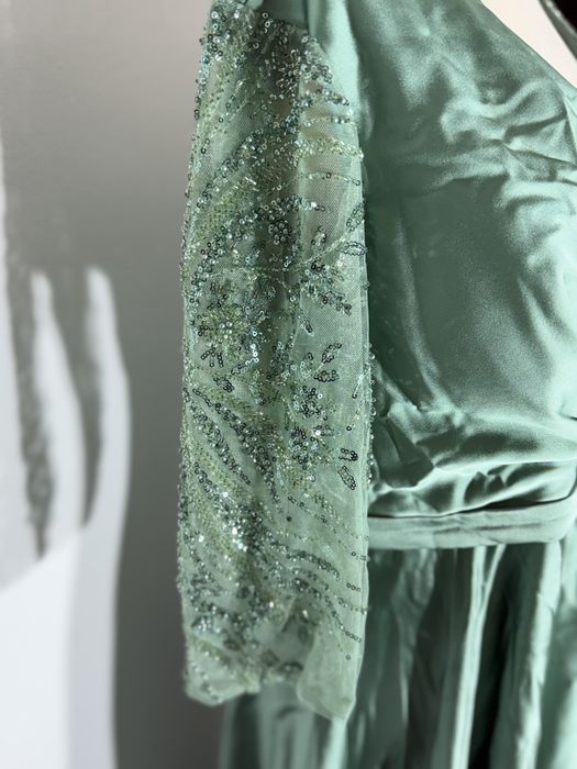 Rochie nunta potrivita 44