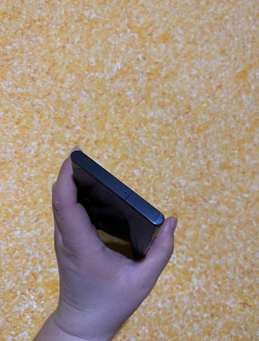 Samsung s22 ultra Wetnam 256gb