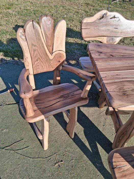 Set masa din lemn masiv