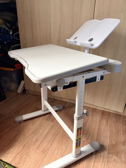 Стол для школьника