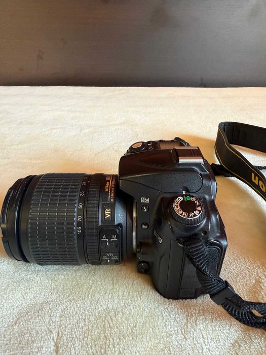 Nikon D90+обектив Nikon AF-S Nikkor 18-105mm