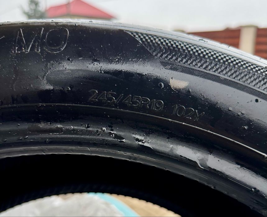 Anvelope Vara 245/45R19 102Y Hankook Ventus S1 evo3
