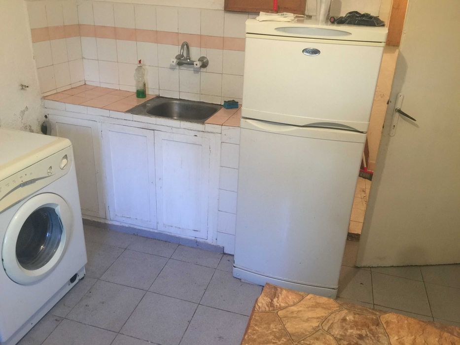 Дава се под наем Едностаен апартамент в Пловдив, Център - 50 кв.м за 153 € - Снимка #4