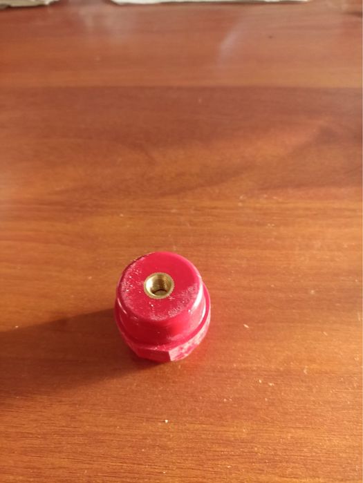 Изолятор опорный