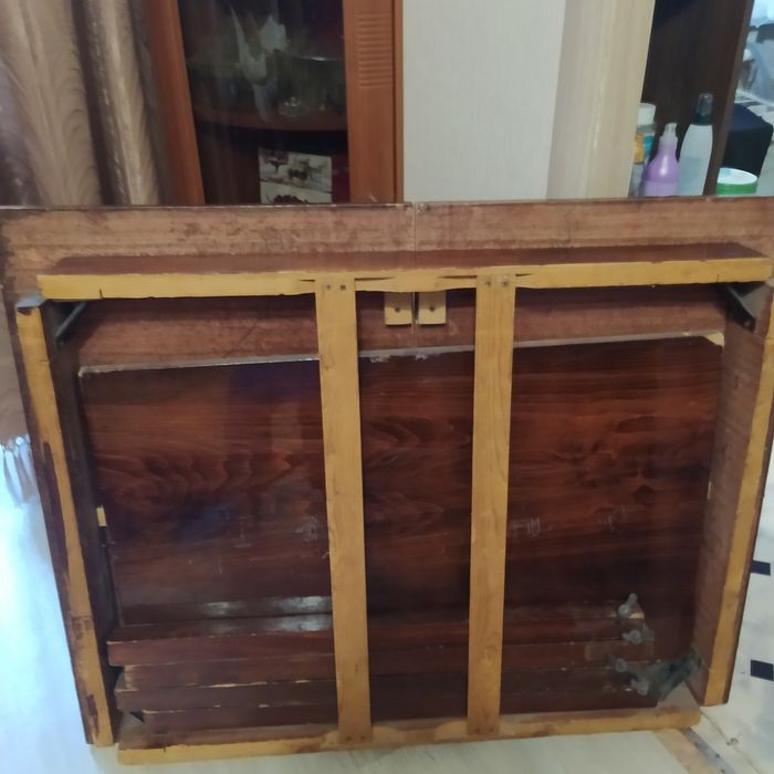 Стол для гостей! 12000