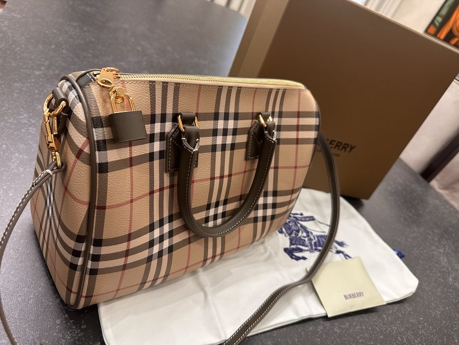 Сумка burberry кожанная