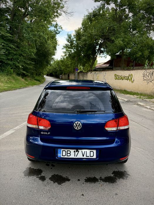 VOLKSWAGEN Golf 2010 — imagine 2