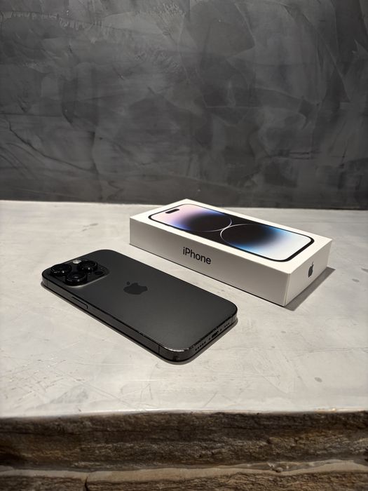 Перфектен Iphone 14 Pro Black 128 GB