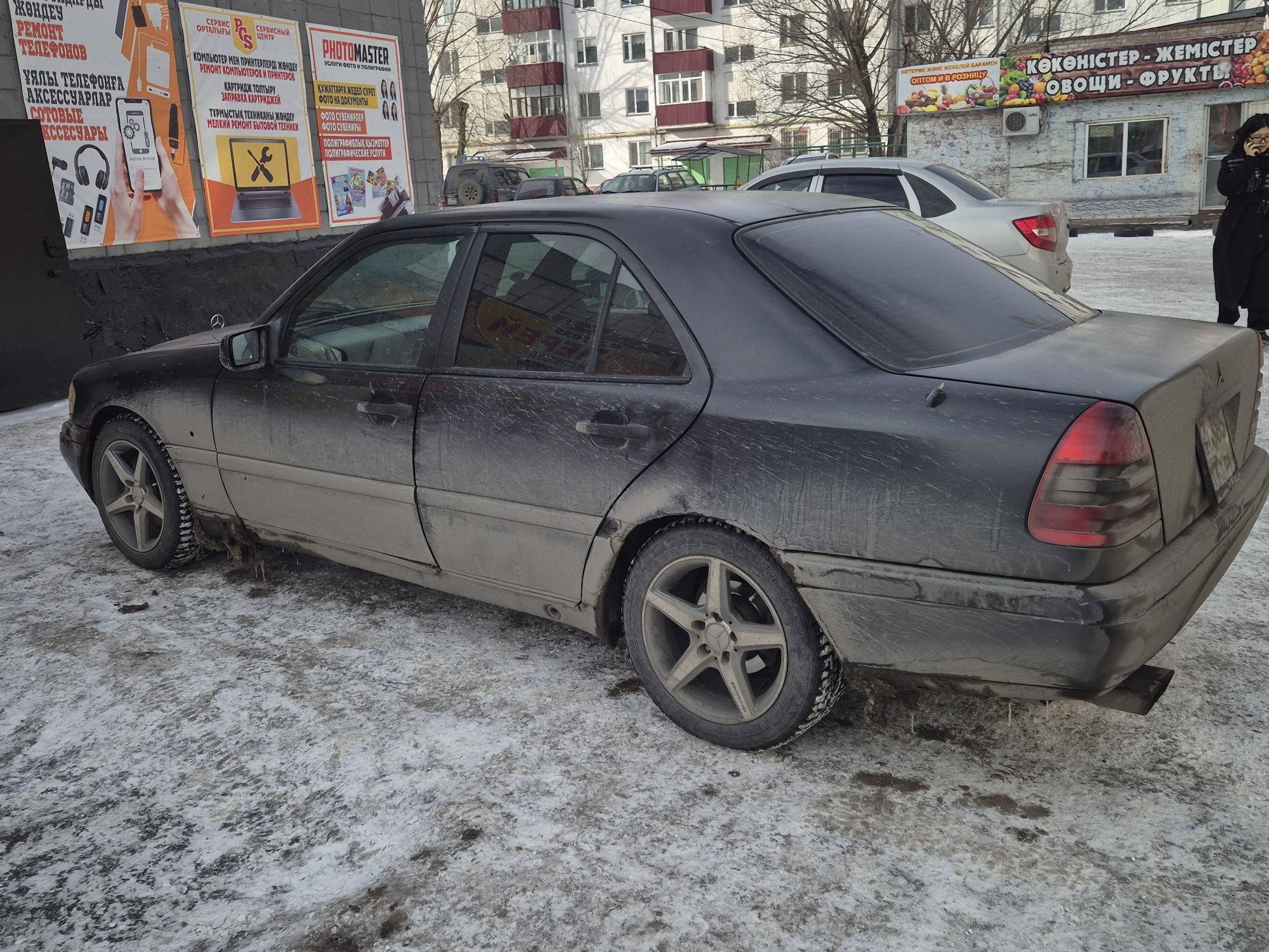 Mercedes в Раздольное: купить и продать новый Мерседес или с пробегом на  автобазаре OLX.kz