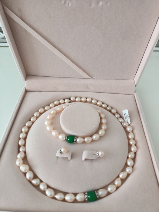 Ожерелье жемчуг новый