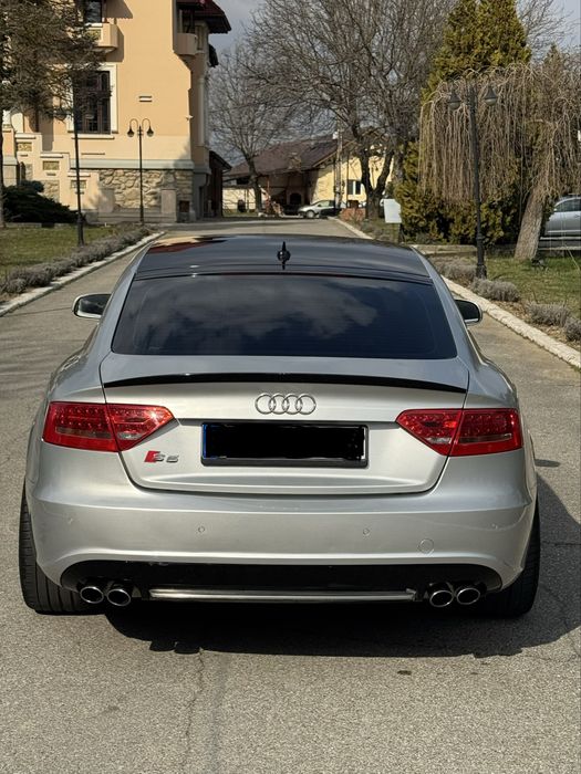 Audi S5 - 333Cp  - Automat - 2011