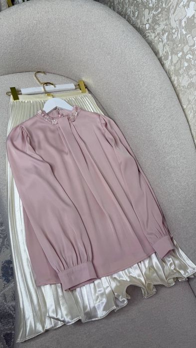 Элегантный кофта  юбка новый