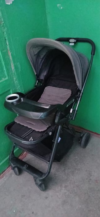 Срочно продам коляску