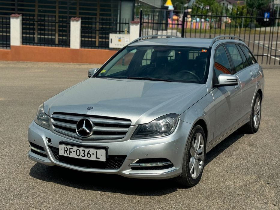 Mercedes c 200 2013