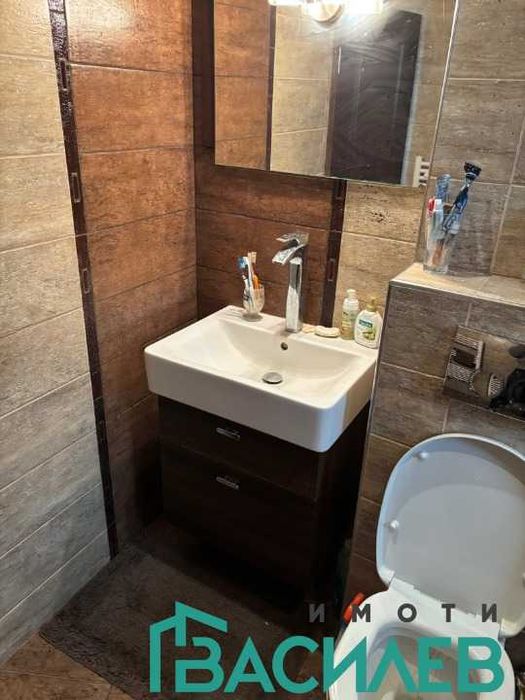 Продава КЪЩА област София, гр. Костинброд