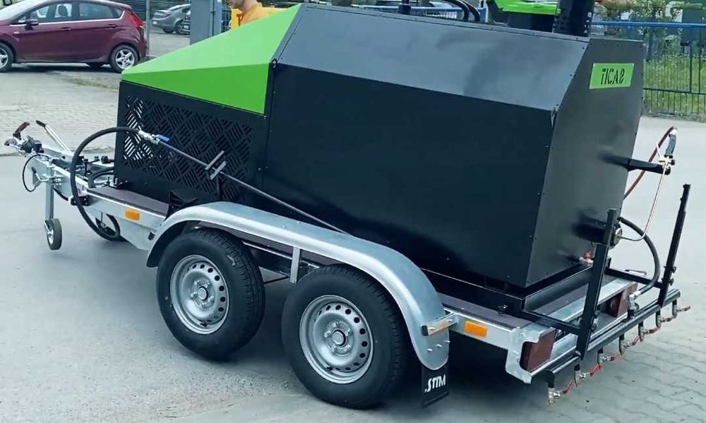 Aspersorul de Asfalt Autopropulsat BS-1000-sp