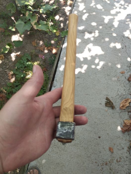 Брадвичка брадва