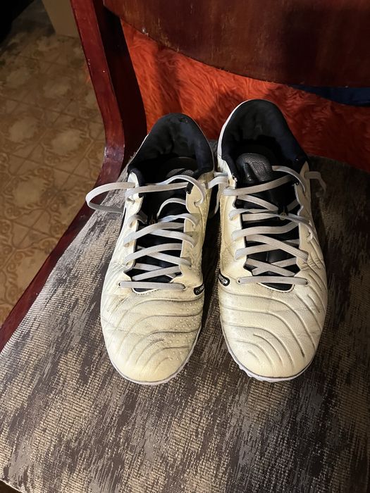 Футболни обувки/стоножки Nike 41