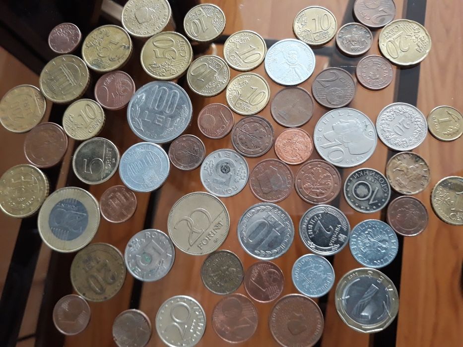 Monede vechi din țări diferite