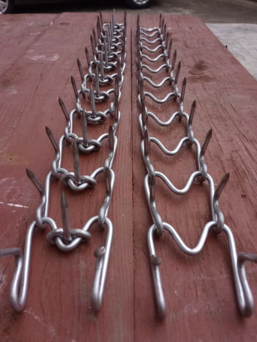 Zgarda. Zgarzi. Coltari. Colțare. Pentru caini