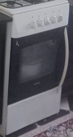 Срочно продам газ плиту за 20