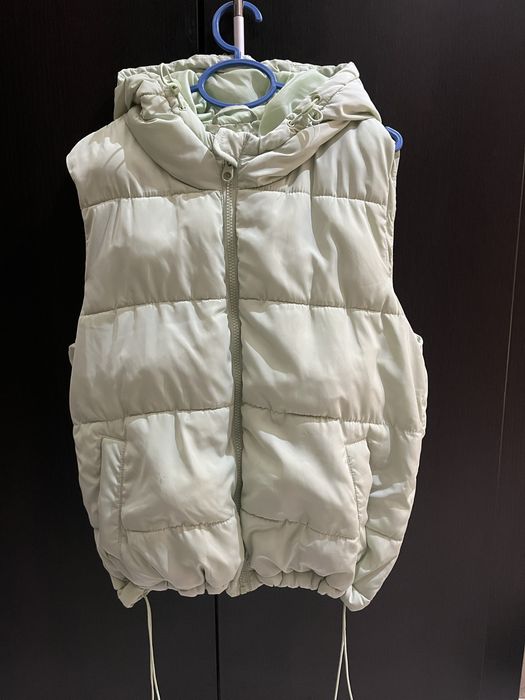 Елек с качулка