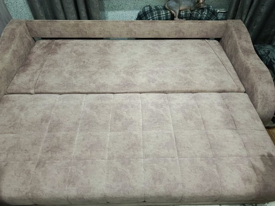 Продам диван  в хорошем состоянии