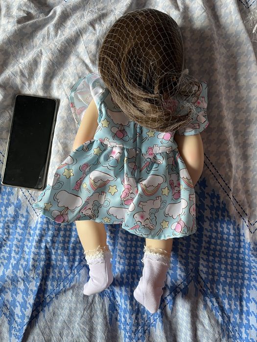 Кукла новая красивая