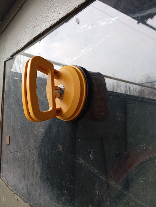 Присоски для стекол и кафеля