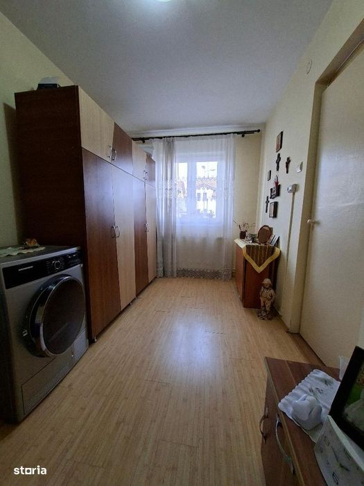 Ap. 3 cam. semidec., parter Tiglari