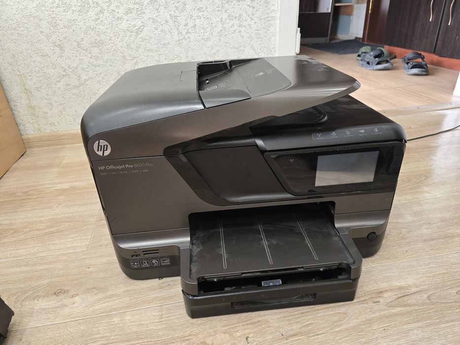 Принтер HP Officejet Pro 8600 Plus