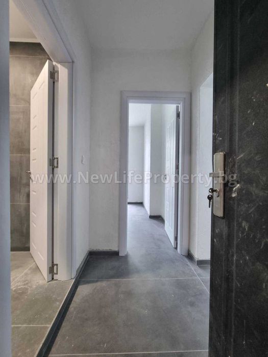 Продава се Двустаен апартамент в к.к. Слънчев бряг - 64 кв.м за 1313 €/кв.м - Снимка #1