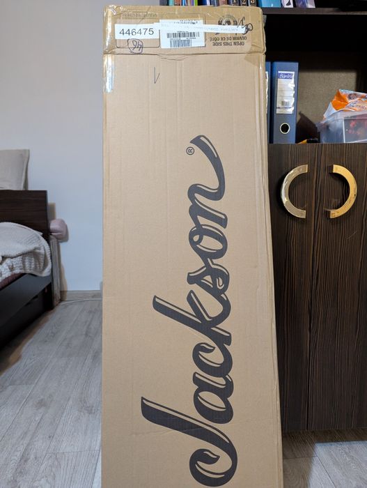 Jackson электрогитара Dinky JS11