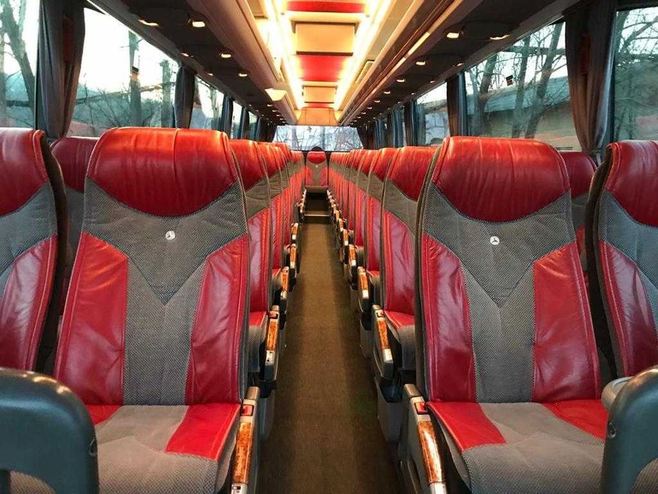 Transport persoane, inchirieri microbuze si autocare (7 loc-55 loc)
