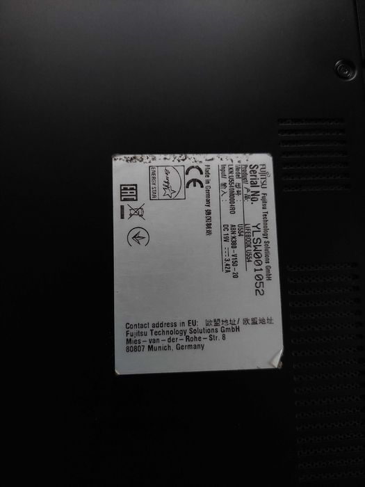 Fujitsu Lifebook U554