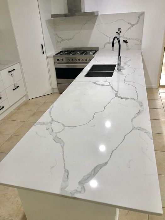 Столешницы из искусственный камень