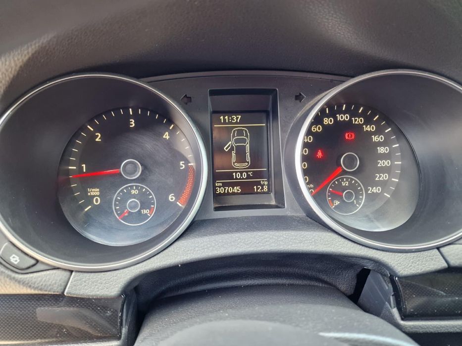 Vând urgenrt! Vw golf 6 2.0tdi anul 2010