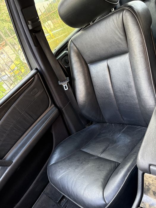 Мерцедес Е w210 300тд на части