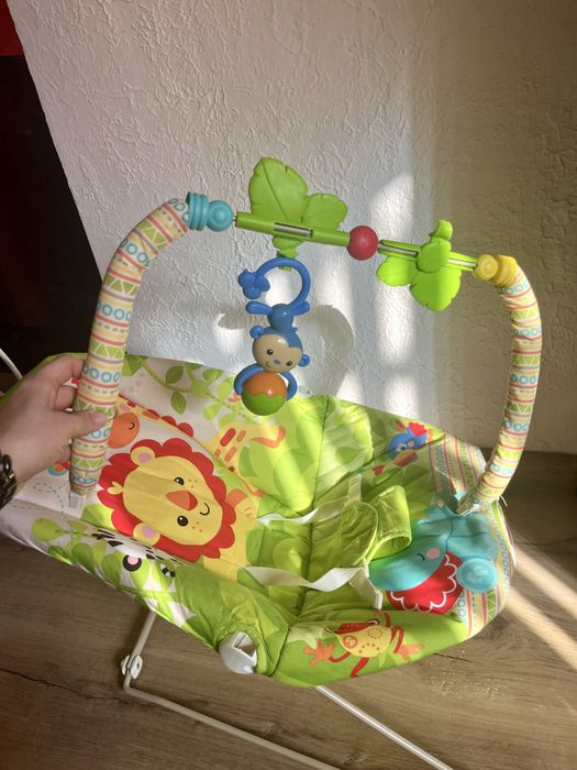 Бебешки шезлонг люлка с вибрация Fisher Price