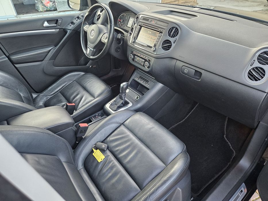 Vw Tiguan 2014 R-line 2.0d/4x4/DSG/Xenon/Led/Camera/360°Park/Panoramic