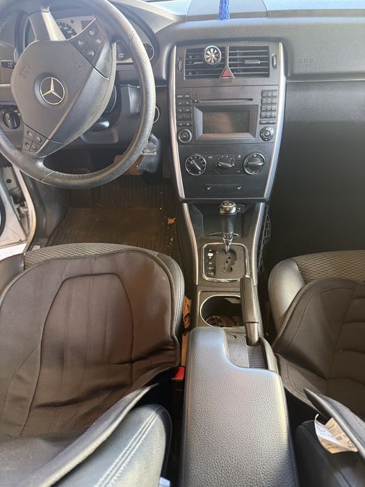 MERCEDES-BENZ B-Class 2010 — imagine 5