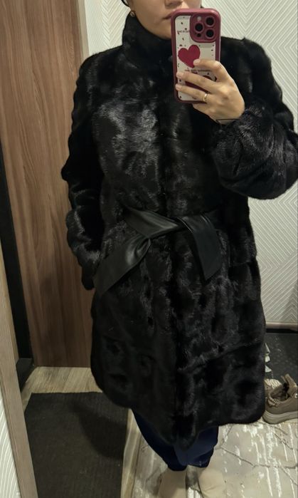 Продам норковую шубу