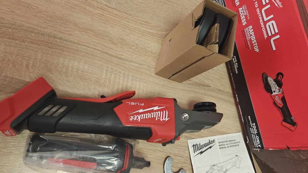 Flex m18 milwaukee cu capul plat de 125