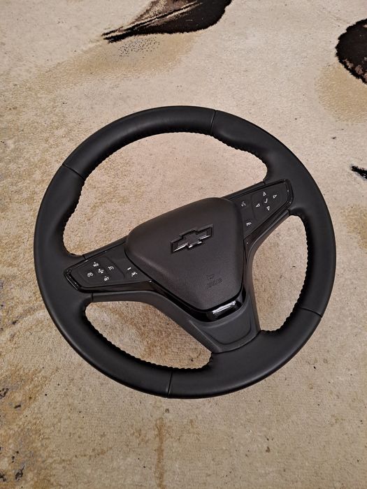 Рул Malibu 2 Black Edition Rul holati Yengidek matviy futulka qoqilgan