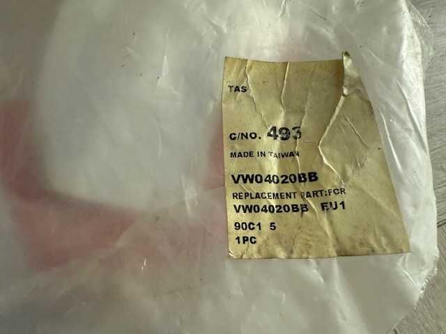 Бампер на фольксваген пассат Б4